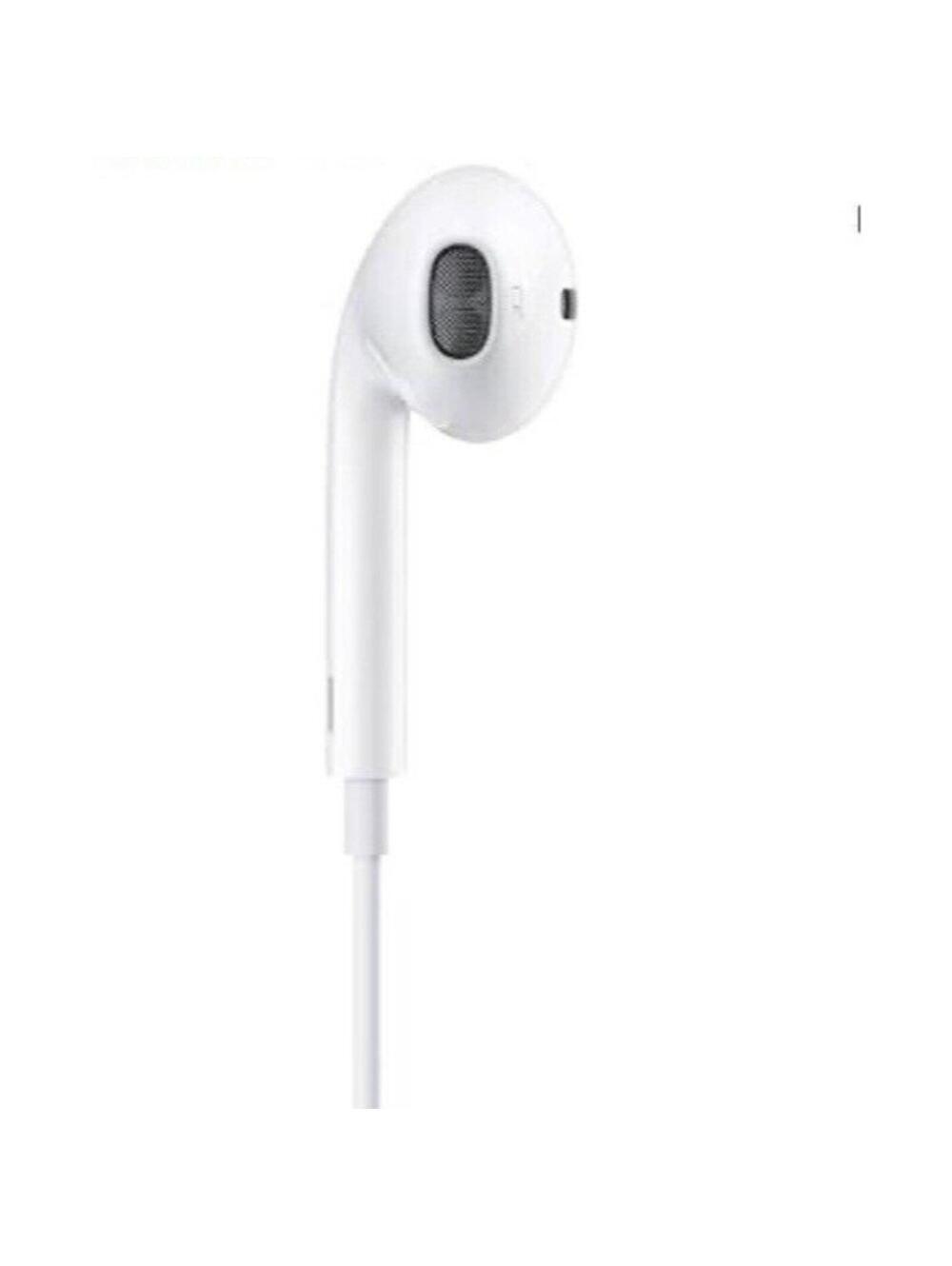 Apple EarPods with Lightning Connector Built-In Mic Volume Control NEW